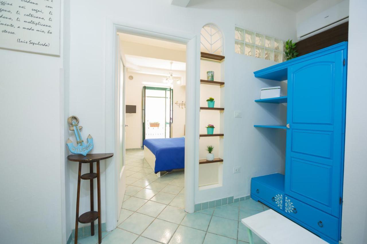 Apartamento Ti Porto Al Centro Unforgettable Moments Salerno Exterior foto