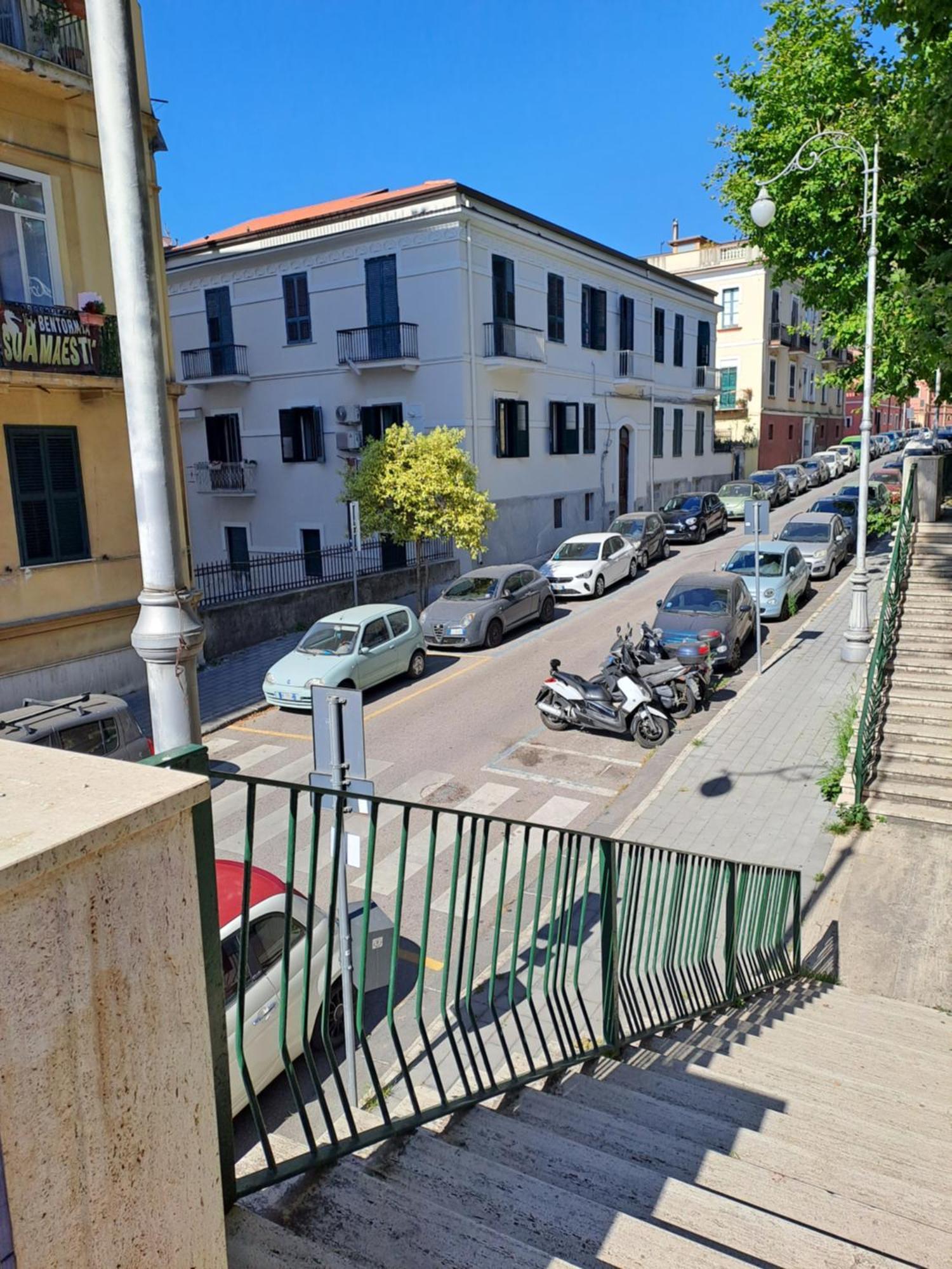 Apartamento Ti Porto Al Centro Unforgettable Moments Salerno Exterior foto